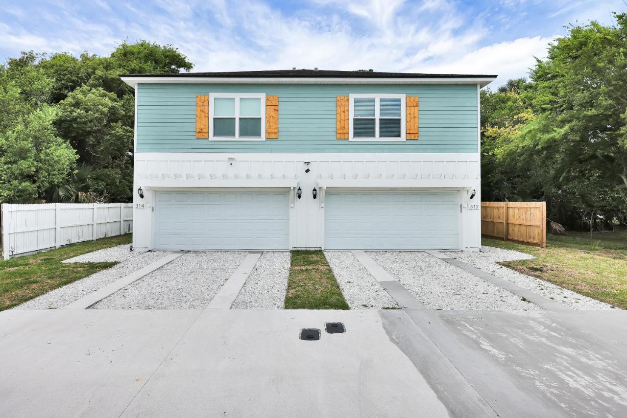 Few Steps To Ocean-4 Beach Cruisers & Free Parking & Private Backyard Jacksonville Beach Ngoại thất bức ảnh